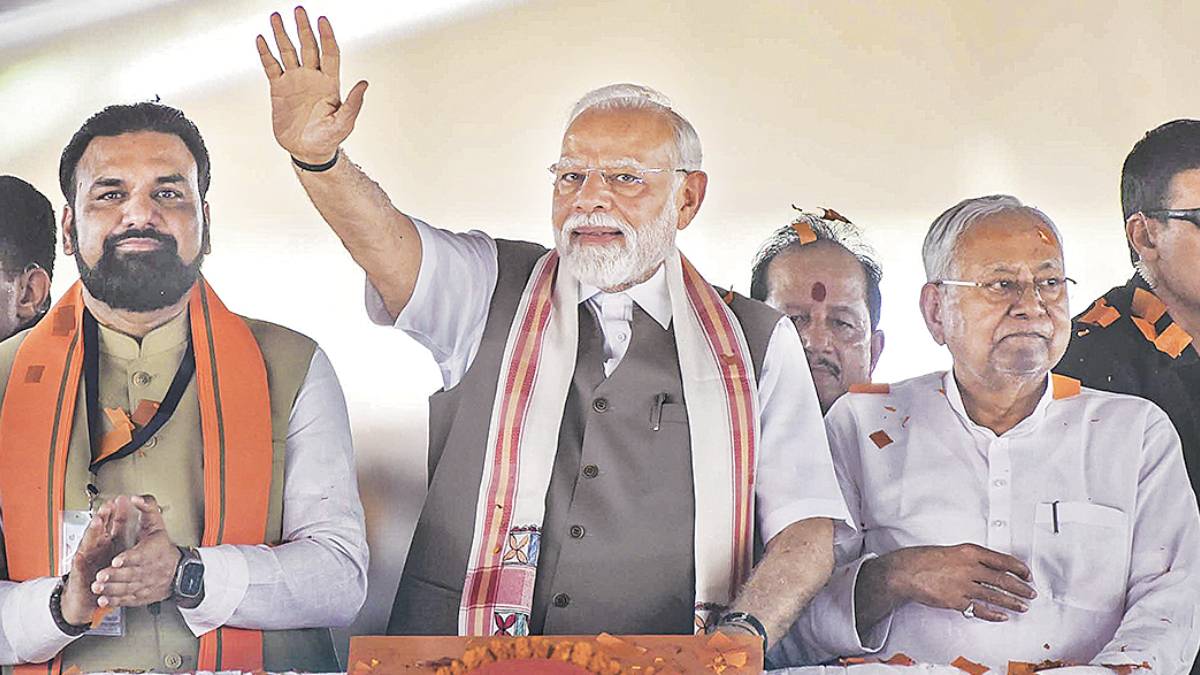 PM Narendra Modi warns Pakistan over terrorism