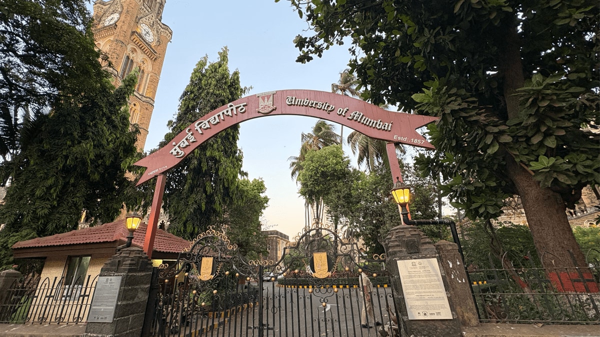 Due to missing ‘ABC ID’, results of 16,521 students are on hold; in Mumbai University's B.Com sixth semester exam, 55.47% students passed