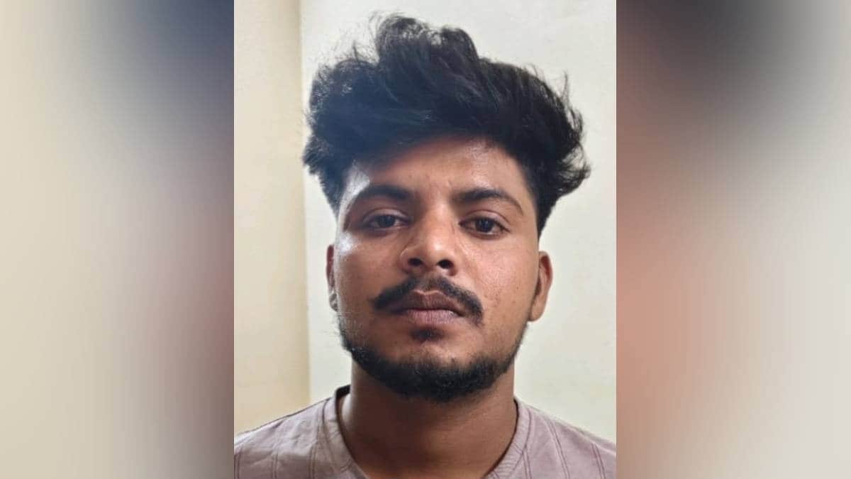 nagpur prisoner escapes medical viral cctv footage