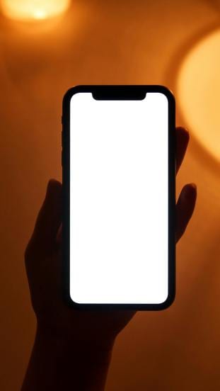 10 ways to keep your smartphone protected during monsoon season