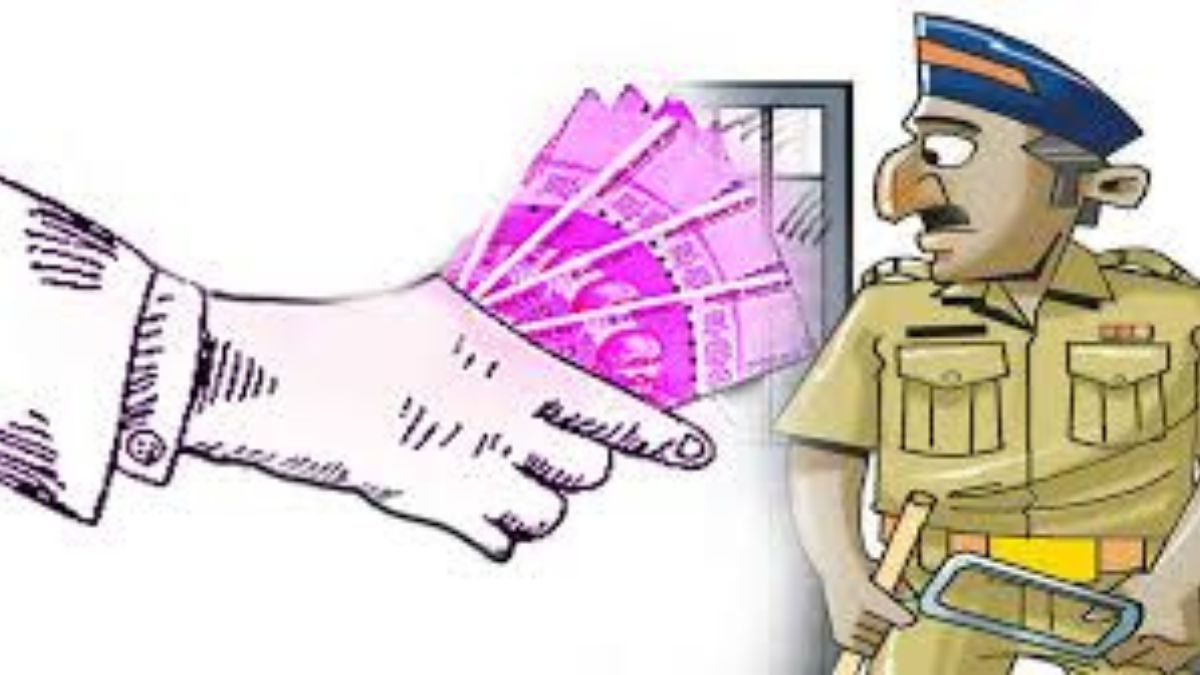 bhandara bribe taker police constable caught by ACB