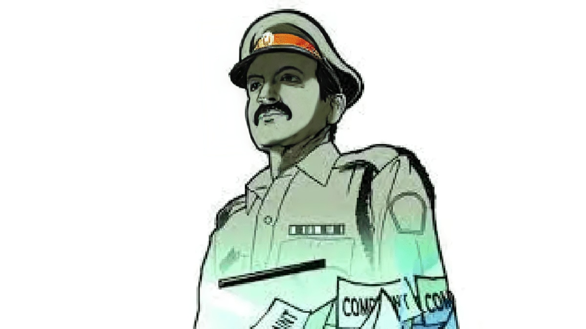 Police officers who partied with gangster Gaja Marne suspended by Pune Police Commissioner