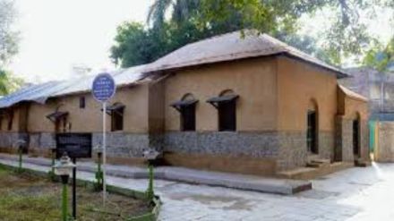 pune phule smarak expansion compensation survey pmc