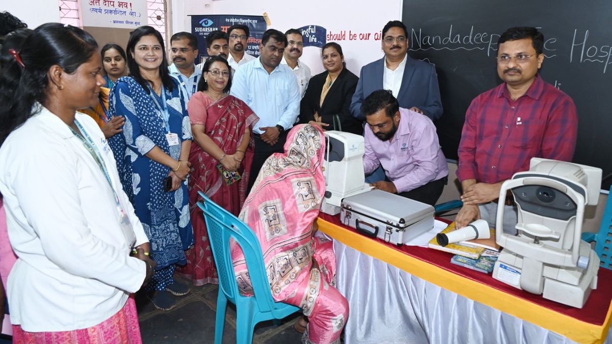 Sangli Health check up camp conducted for female domestic workers