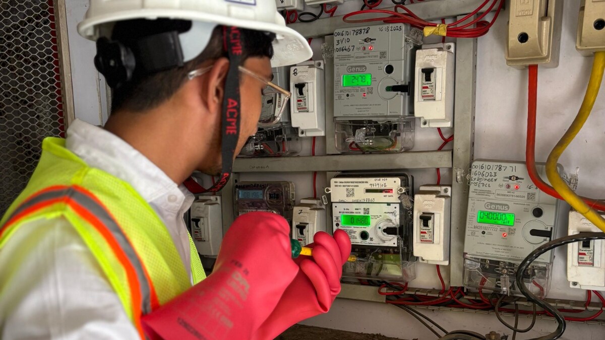 MSEDCL has installed one lakh smart meters in the Kalyan area