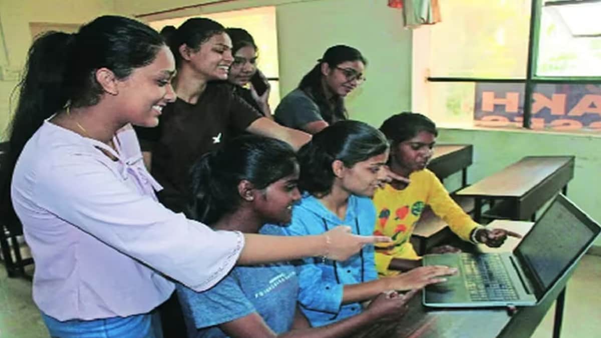 Due to the removal of copying, there was a drop not only in the pass percentage but also in the number of top scorers. Chhatrapati Sambhajinagar division recorded a result of 92.82%