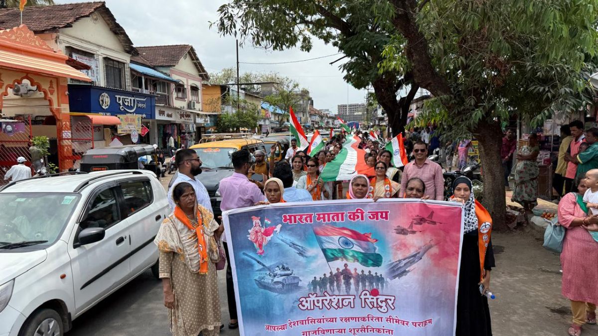 Palghar BJP Shinde Sena hold separate Tiranga rallies