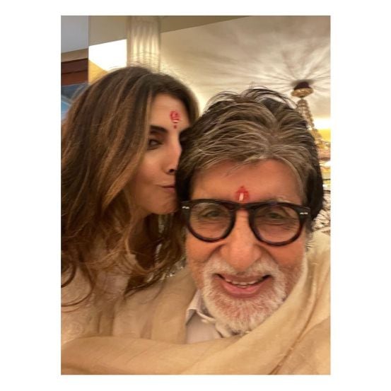 why shweta bachchan live separate from husband nikhil nanda