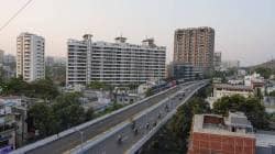 कोंडी फोडण्यासाठी दुभाजक तोडणार; उड्डाणपुलावरील वाहतूक सुरळीत करण्याचे प्रयत्न सुरू