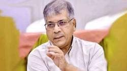 सरकार अमेरिकेच्या परवानगीनंतर पाकिस्तानवर कारवाई करणार का? – प्रकाश आंबेडकर यांचा सवाल