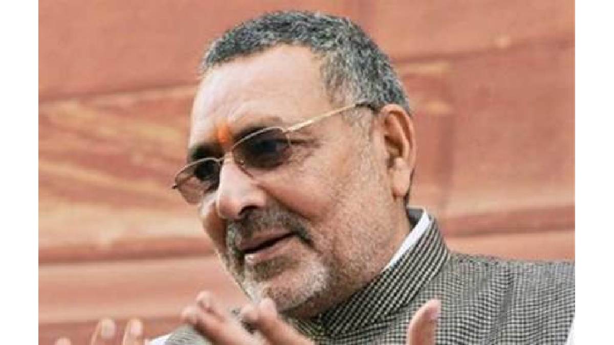 Union Textiles Minister Giriraj Singh expressed his views on the global market for textiles