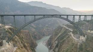 chenab bridge inauguration pm modi bandra worli sea link ramjhula howrah top 5 unique bridges of india