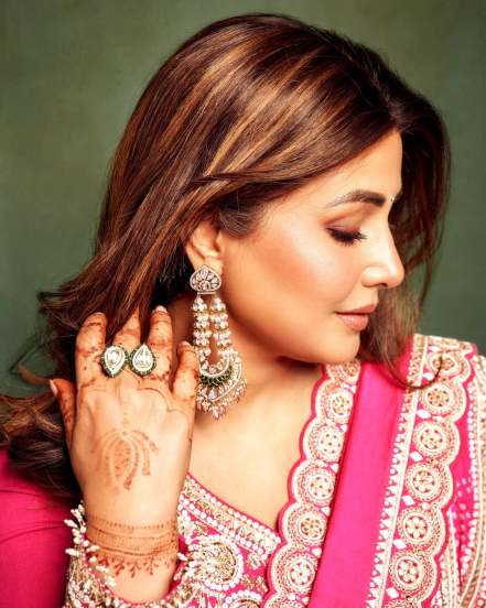 hina khan