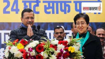 आम आदमी पार्टीचे प्रमुख अरविंद केजरीवाल व दिल्लीच्या माजी मुख्यमंत्री आतिशी मार्लेना (छायाचित्र पीटीआय)
