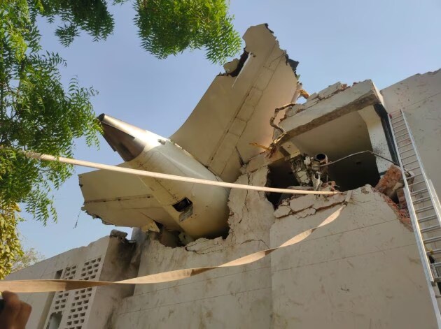 Air India Ahmedabad Plane Crash 2025 Crew Members From Maharashtra
