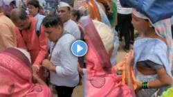 आजीच्या श्रीमंतीने मन जिंकले! पंढरपूरच्या वारकऱ्यांना आजीने दिली लाखमोलाची भेट; VIDEO पाहून पाणावतील डोळे