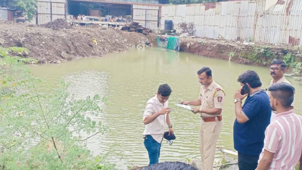 Body found floating in a pit in Thane