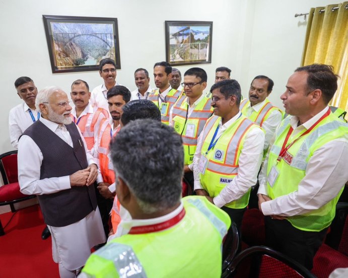Chenab Bridge Narendra Modi