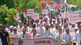 Congress organizes farmers self esteem march in Dabhadi