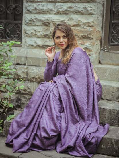 Deepali Pansare Purple Saree Look