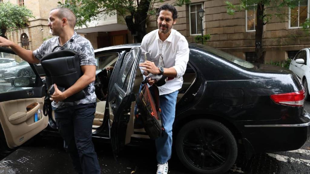 mumbai ED questioning actor Dino Morea again Mithi River desilting case