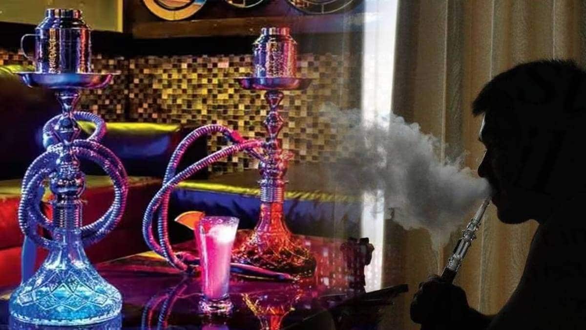 hookah parlour raid in Nagpur news in marathi