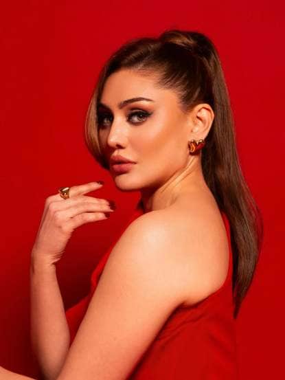 How Much Did Shefali Jariwala Earn For The Superhit Song, Shefali Jariwala Death
