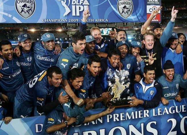 IPL 2025 Final Team Won Trophy 