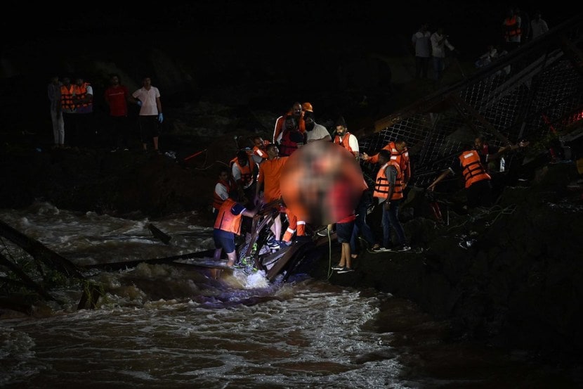 Kundmala Bridge Collapse Pune Latest Updates in Marathi