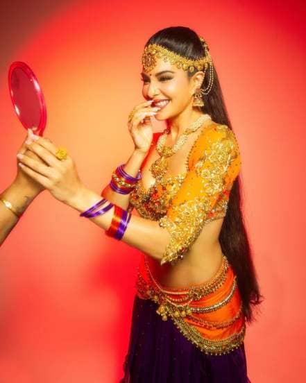 Jacqueline Fernandez, Jacqueline Fernandez Dazzling Look