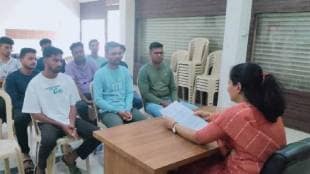 Shiv Sena Thackeray group spokesperson Jayashree Shelke expressed a strong stance