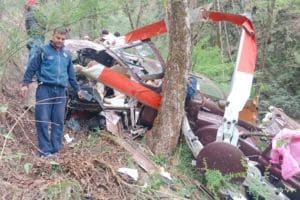 Kedarnath Helicopter Crashed with six on board near Gaurikund