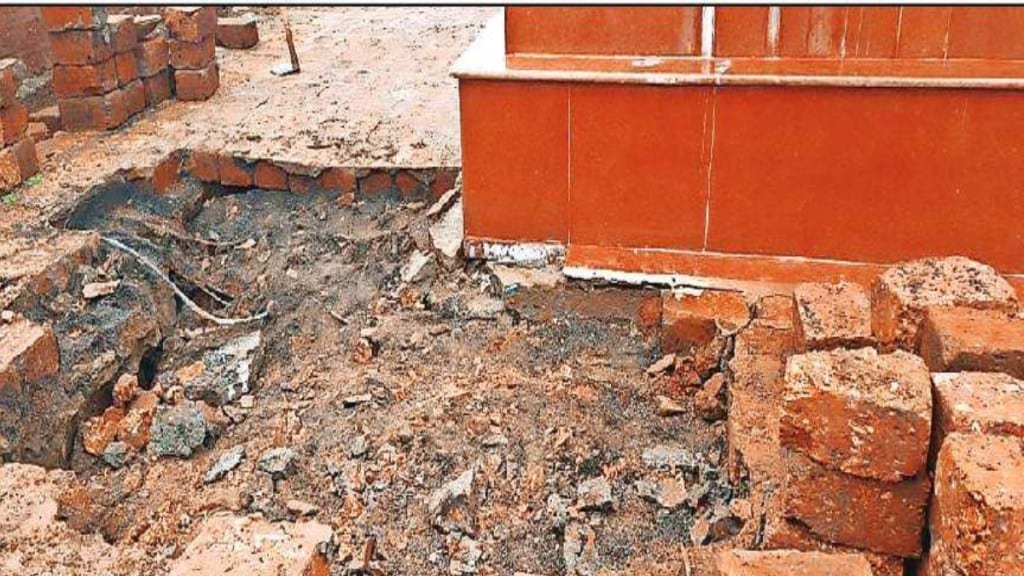 Land subsidence near Chhatrapati Shivaji Maharaj statue in Malvan
