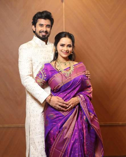 Madhura Joshi Purple Paithani Saree Look