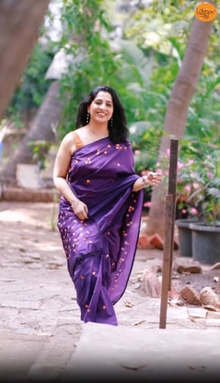Madhurani Gokhale Purple Saree Look