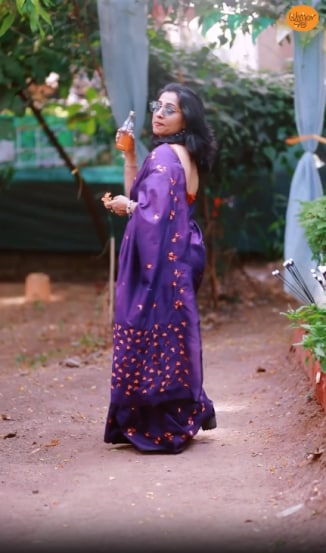 Madhurani Gokhale Purple Saree Look