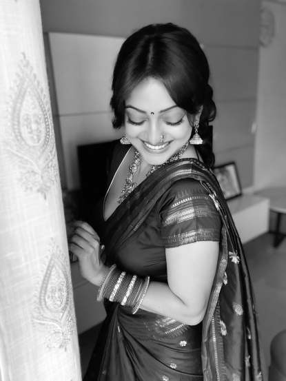 Manasi Naik purple Saree Look, manasi naik