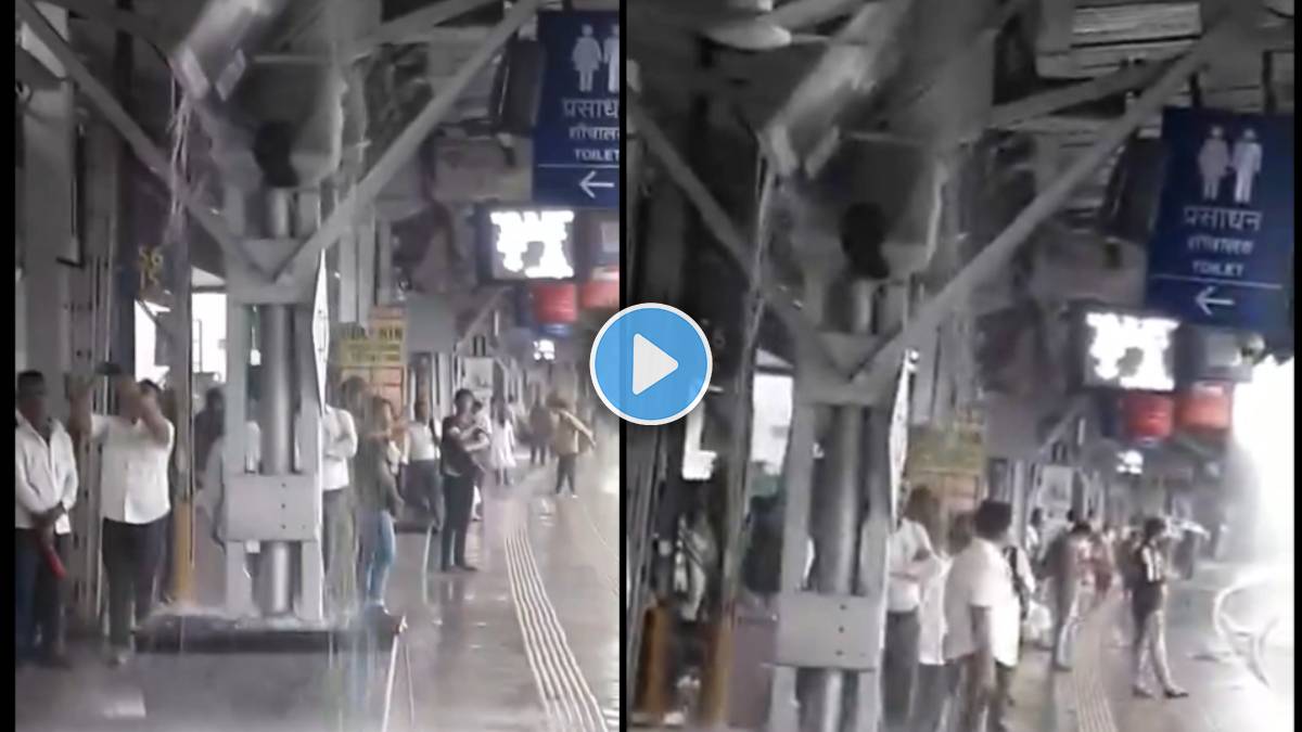 Mumbai Railway Station Viral Video
