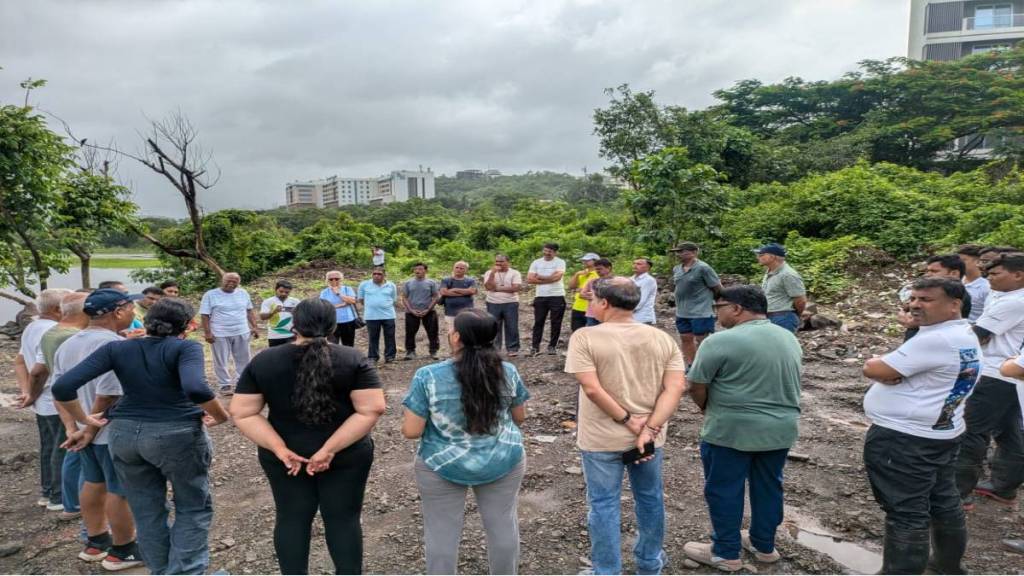 Navi Mumbai environmentalists protested for the fourth Sunday to save Lotus Lake