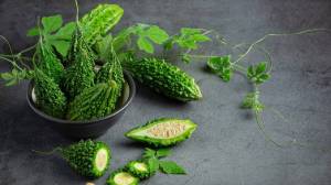 कारल्याचा कडवटपणा असा करा दूर..