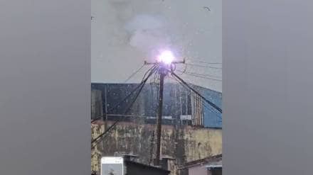 Vasai east Kaman area sparking wires are causing frequent power outages