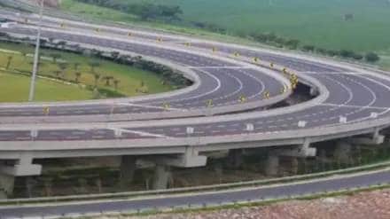 Incomplete Majivada Vadpe highway work