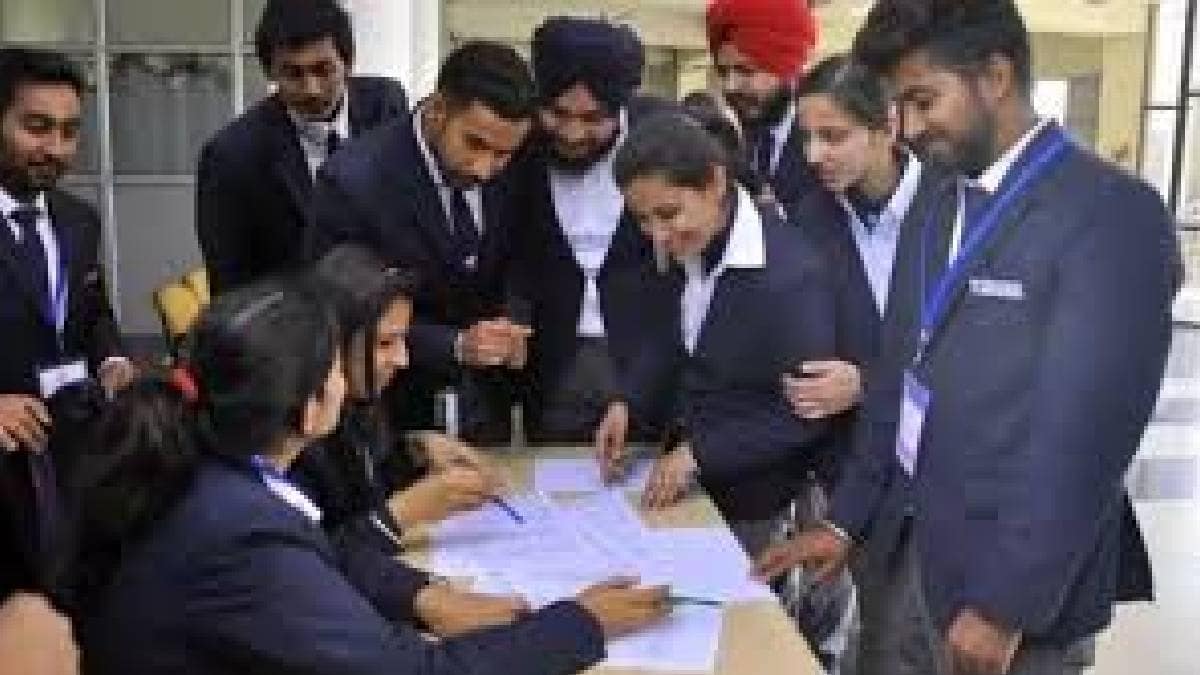 echnical College students got placements with rs 12 lakh 74 thousand annual salary