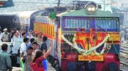 ढोल-ताशांच्या गजरात ‘दख्खनची राणी’ मार्गस्थ