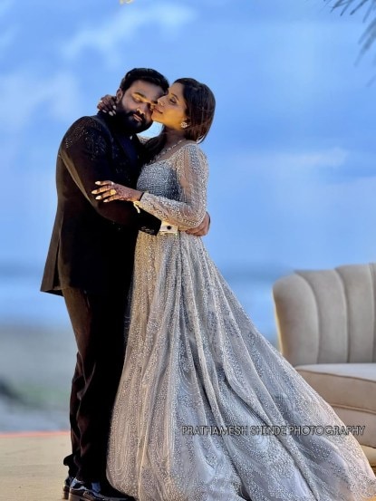 Niranjan Kulkarni Manisha Guram Wedding Photos