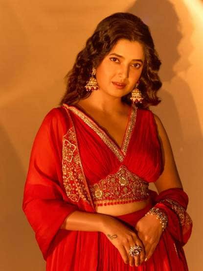 Prajakta Mali Glamorous Look