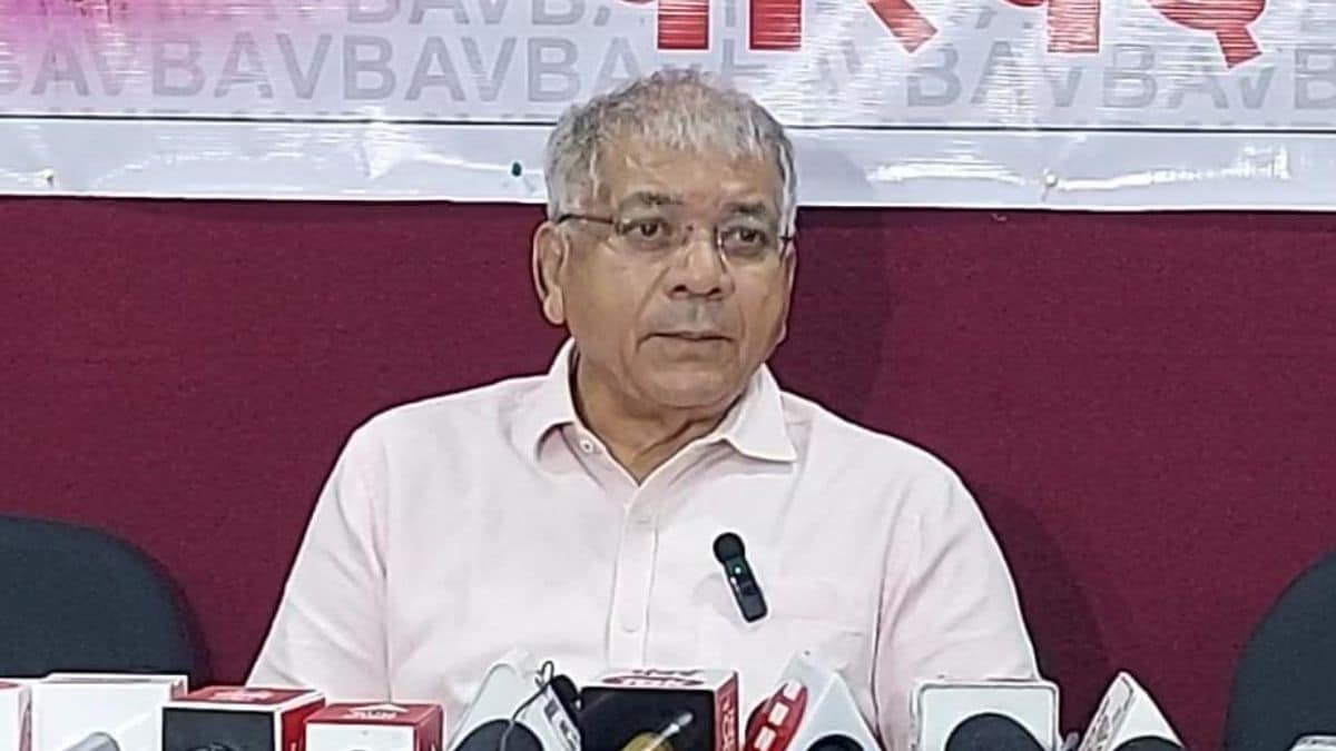 Prakash Ambedkar press conference Pune