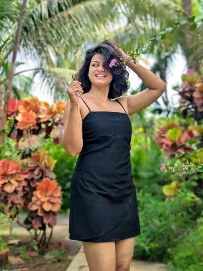 Purva Kaushik Black Dress Look