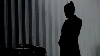 घटस्फोटादरम्यान प्रसिद्ध अभिनेत्याशी अफेअरच्या चर्चा, गरोदर आहे गायिका? फोटो व्हायरल