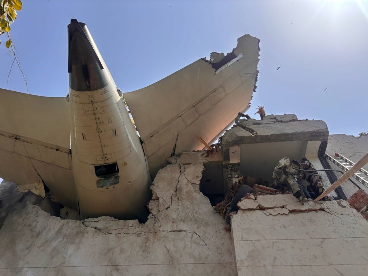 Roshni Songhare Flight Attendant Air India Ahmedabad Plane Crash